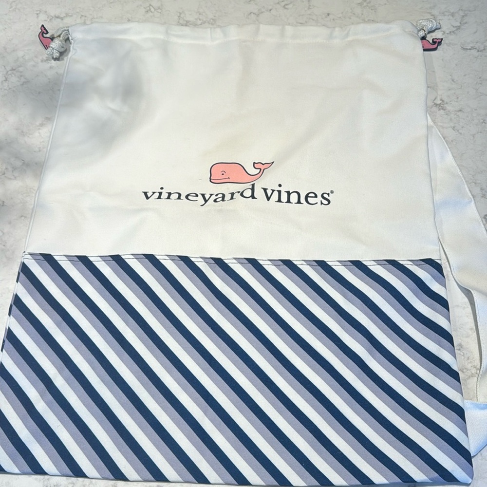 Vineyard Vines Laundry Bag NWOT
